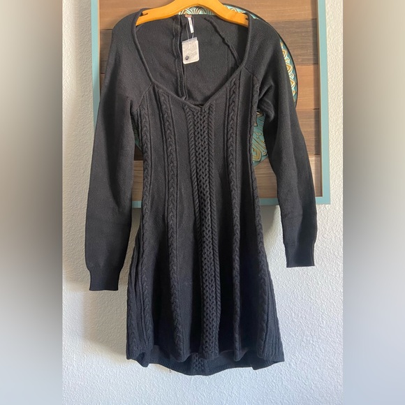 NWT FREE PEOPLE Small World Long-Sleeve Mini Dress - Picture 5 of 12